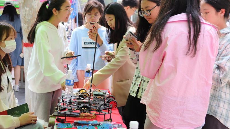 微信智能客服接入成本解析：如何精准预算？**